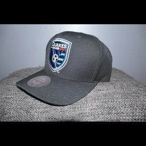 Mitchell and Ness San Jose Earthquakes Snapback